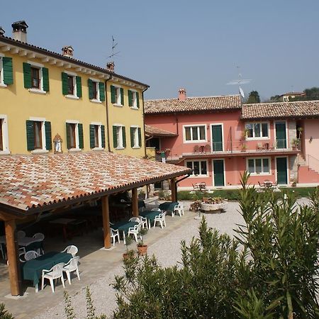 Corte Valesana Lazise Esterno foto