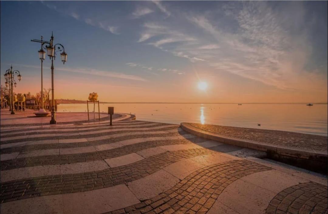 Corte Valesana Lazise Esterno foto