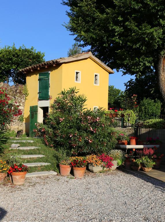 Corte Valesana Lazise Esterno foto